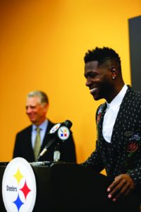 Pittsburgh Steelers wide receiver Antonio Brown, right, and Steelers President Art Rooney II, during a news conference about Brown's contract extension at the headquarters of the NFL football team, Tuesday, Feb. 28, 2017, in Pittsburgh. (AP Photo/Keith Srakocic)